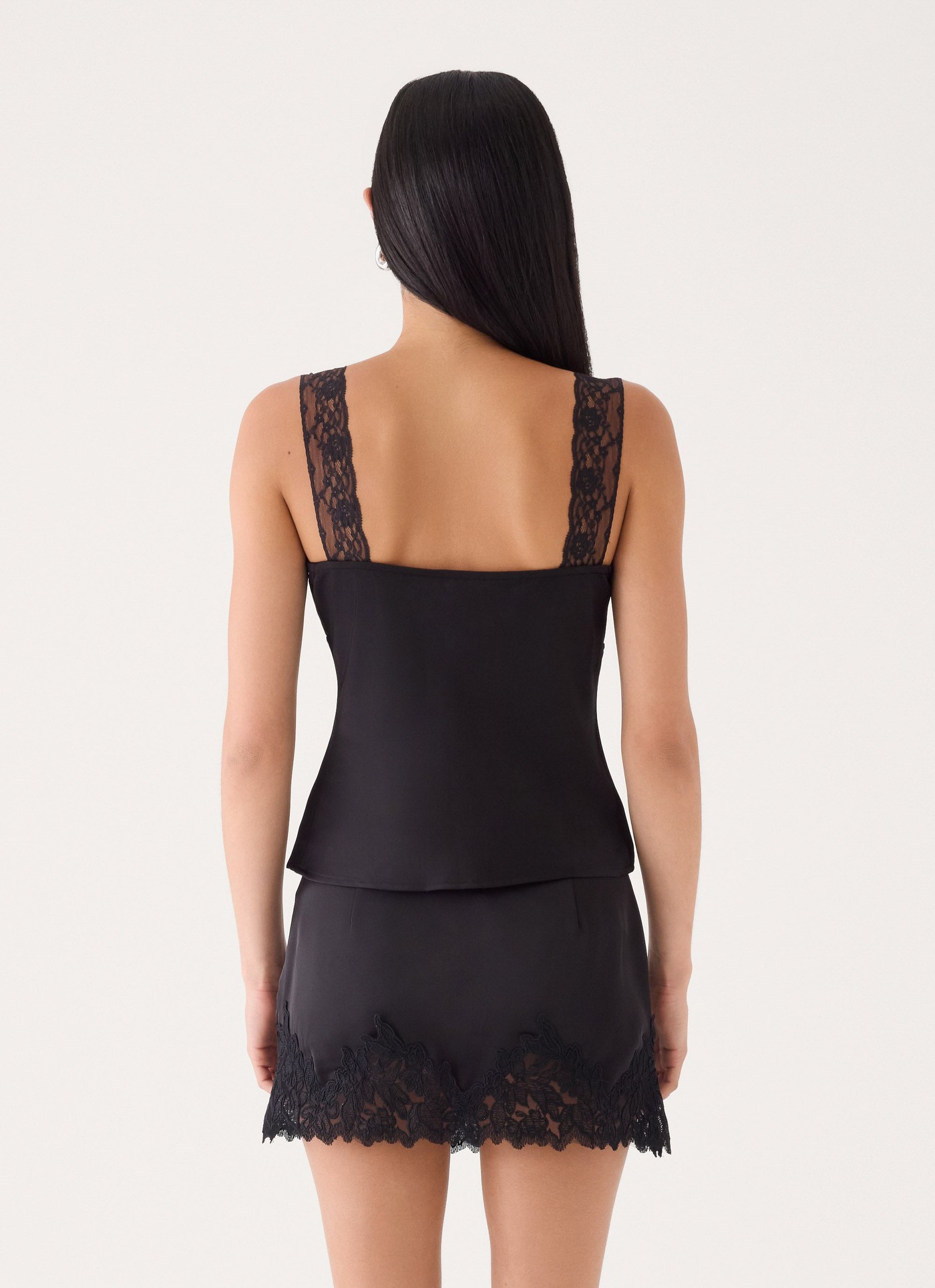 Laboum Top - Black view 4